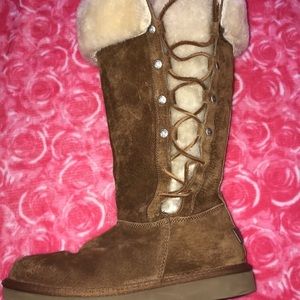 Tan ugg boots